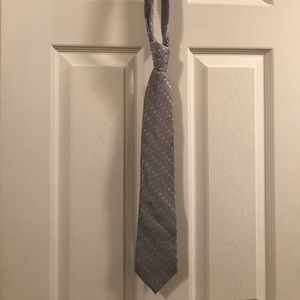 Mens Club Room neck tie gray w blue/white diamonds